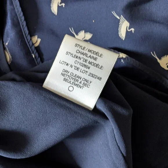 Theory dress navy with white bird patten - size 2 - Picture 4 of 8